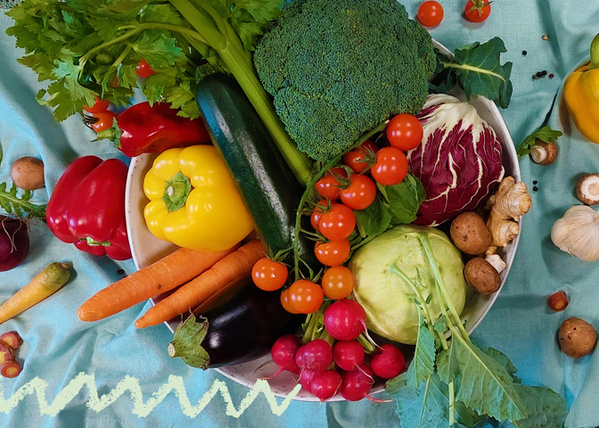 leckeres und frisches Obst und Gemüse