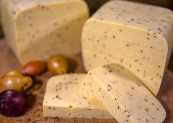 Engelnhof Bio Hofkäse Kümmel