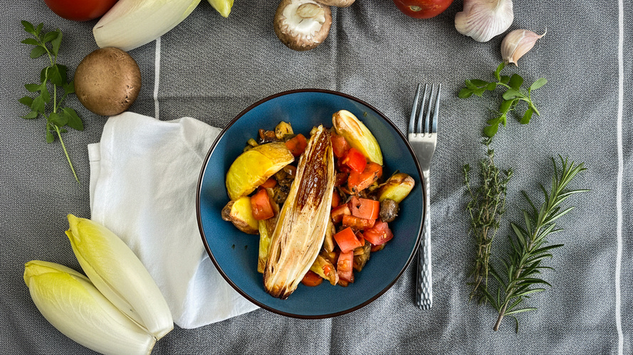 Rezeptbild für 90. Bunte Gemüsepfanne mit Chicorée