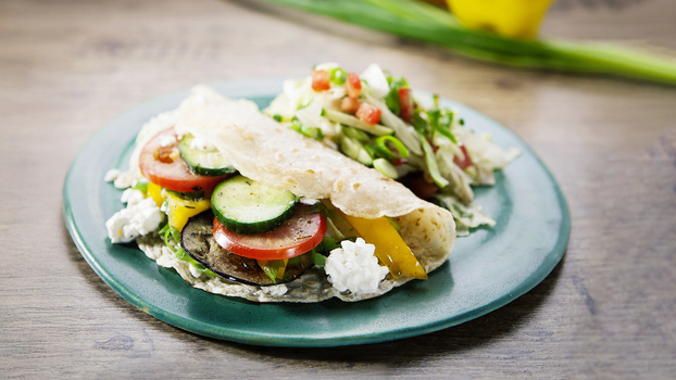 Rezeptbild für 275. Wraps mit Hüttenkäse und mediterranem Gemüse