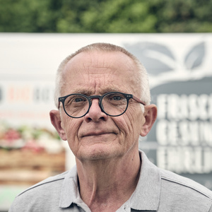 Hubert - Lisas Papa und  beim Bioboten