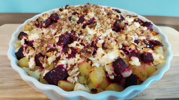Rezeptbild für 31. Kartoffelgratin mit roter Bete und Porree