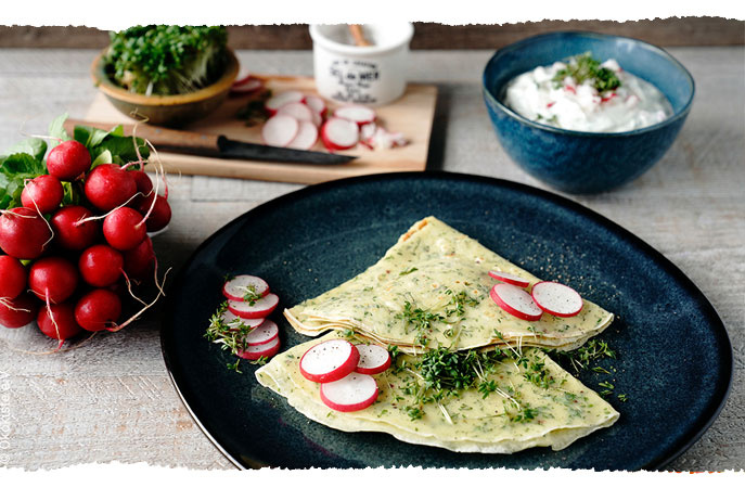 Kresse-Pfannkuchen mit Dip