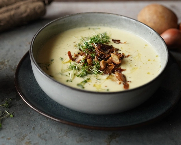 Schwarzwurzelsuppe mit Pilz Topping