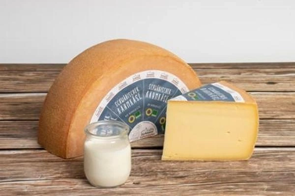 Produktfoto zu Dorfkäserei Geifertshofen - Schwäbischer Rahmkäse,aus Heumilch g. t.S.-  52%Fett i. Tr.