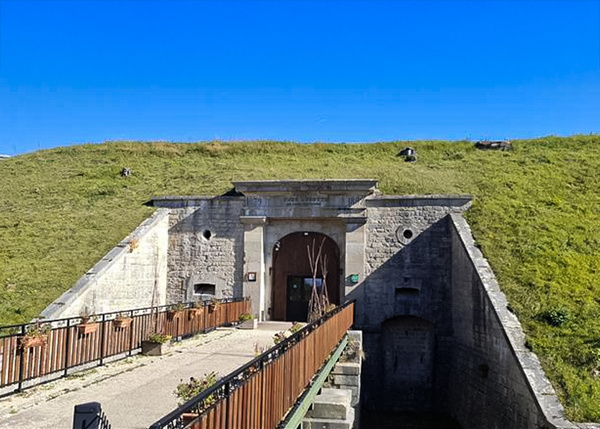 Eingang  Marcel Petite – Fort Saint-Antoine