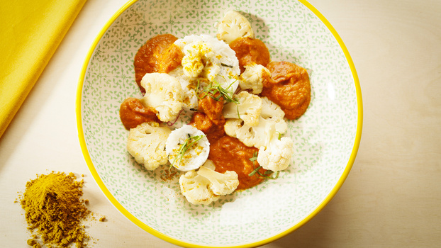 Rezeptbild für 241. Gebratener Blumenkohl mit fruchtiger Currysauce und Jasminreis (vegan)