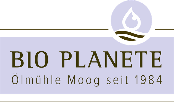 KI generiert: Logo von BIO PLANETE, Ölmühle Moog seit 1984, mit Tropfen-Symbol.