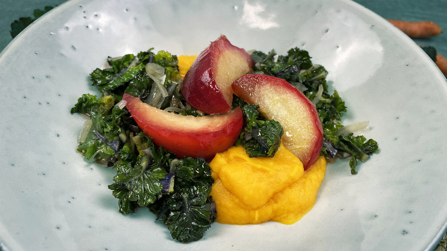 Rezeptbild für 134. Gebratene Flower Sprouts mit Pastinaken Möhrenpüree und karamellisierten Äpfeln