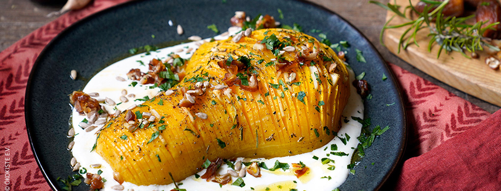 Ökokistenrezept des Monats - Fächer-Butternut auf Ziegenkäse