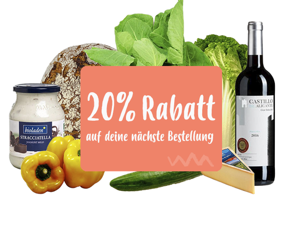 KI generiert: Das Bild zeigt eine Tüte Krunchy Christmas Müsli von Barnhouse und eine Schokoladenfigur von Rosengarten, die als Weihnachtsmann gestaltet ist. Beide Produkte sind weihnachtlich dekoriert, wobei die Schokoladenfigur in einer durchsichtigen Verpackung mit roter Schleife präsentiert wird.