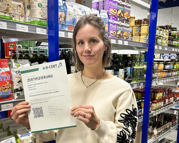 Lisa mit Bio-zertifizierung