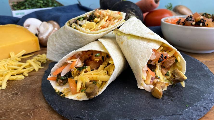 Rezeptbild für 85. Frischer Gemüse-Wrap mit Möhren, Rettich und Pilzen